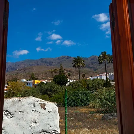 La Casa Baja Country house Santa Lucia De Tirajana
